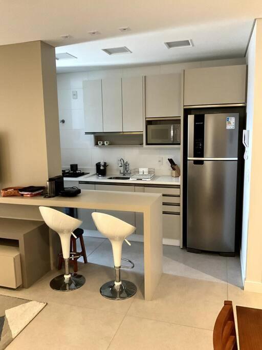 Apto Elegante Com Localizacao Privilegiada E Rooftop Incrivel * Florianópolis