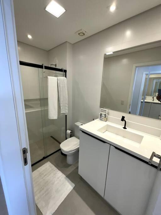 Apartamento Apto Elegante Com Localizacao Privilegiada E Rooftop Incrivel *