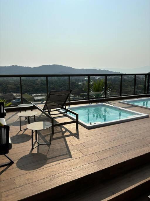 Apto Elegante Com Localizacao Privilegiada E Rooftop Incrivel Apartamento Florianópolis